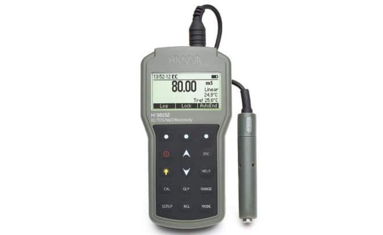 conductivity meter hi98192