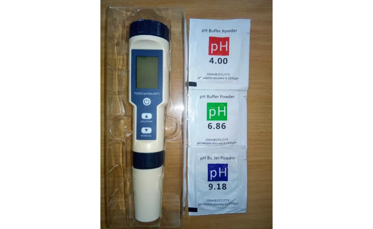 ph/tds/ec/salinity/temperature meter
